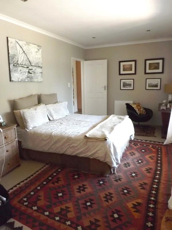 3 Bedroom Property for Sale in Sunnydale Western Cape